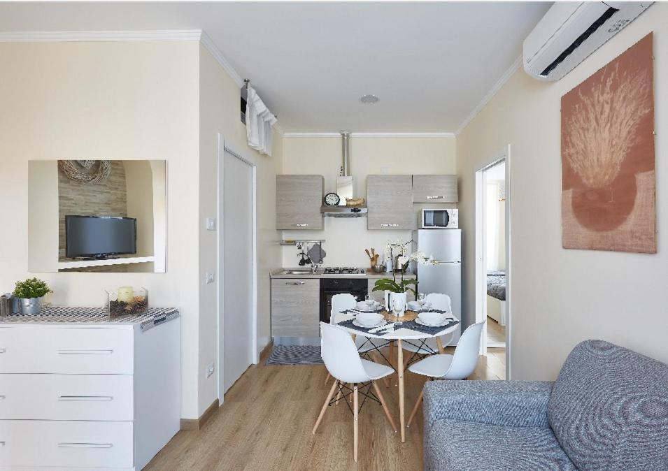 Beautiful Bohemian Apartment In Center Conditioned Air Como Eksteriør billede