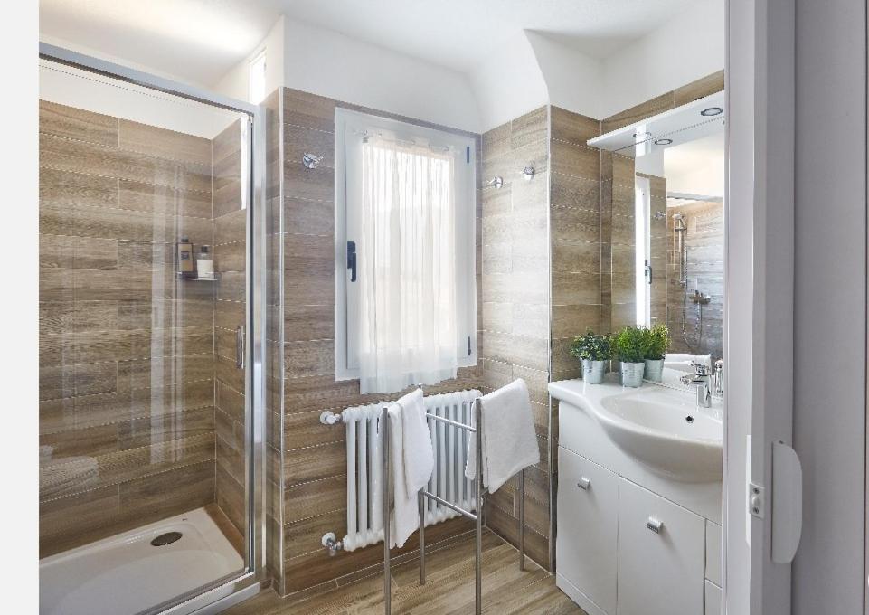 Beautiful Bohemian Apartment In Center Conditioned Air Como Eksteriør billede
